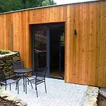 Eden ゲストハウス 3*