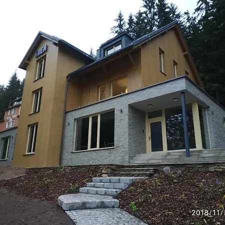 Eden Casa de hóspedes Pec pod Snezkou