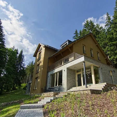 Penzion Eden 3*