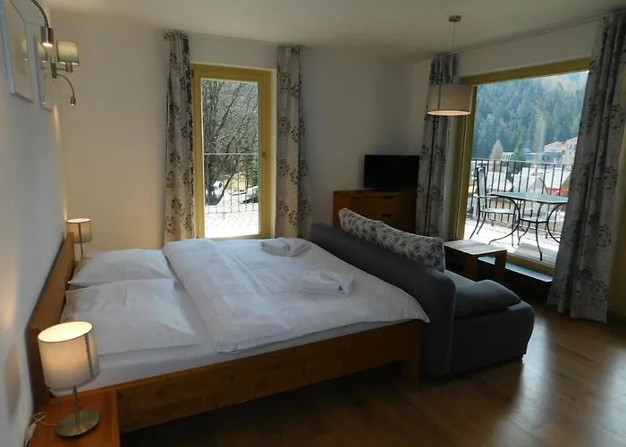 Guest house Eden